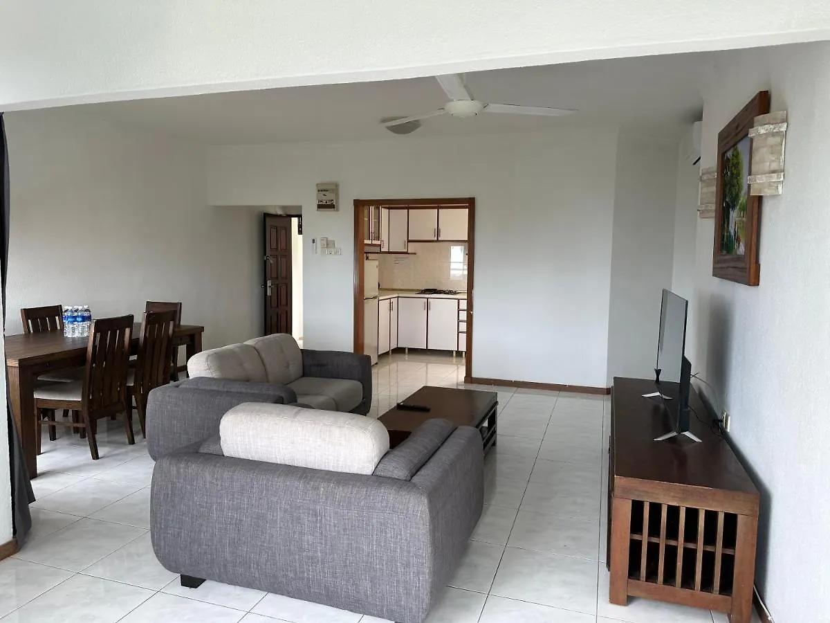 Beach Resort 7 Home Stay Sri Sayang Apartment Batu Ferringhi 3Bedroom